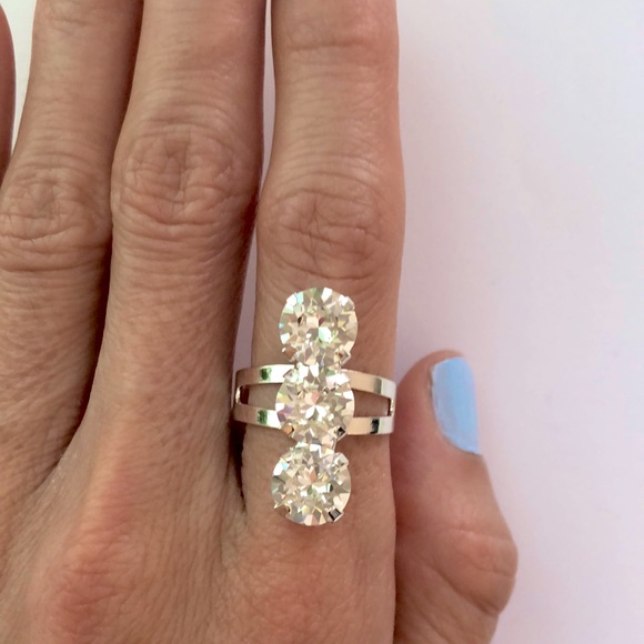 Crystal Silver Statement Ring - Picture 2 of 11